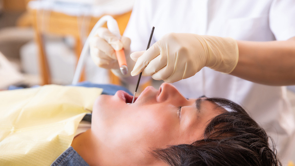 恵庭市の審美歯科(白い詰め物・被せ物)